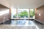 Piscina interior aquecida com spa Catalonia Porto em União de Freguesias do Centro, Porto