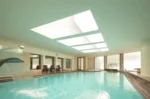 Piscina interior aquecida com spa Hotel Dom Goncalo & Spa em Fátima