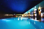 Piscina interior aquecida com spa Santana Hotel & SPA em Vila do Conde