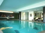 Vila Gale Collection Douro espaço de spa com piscina interior em Lamego